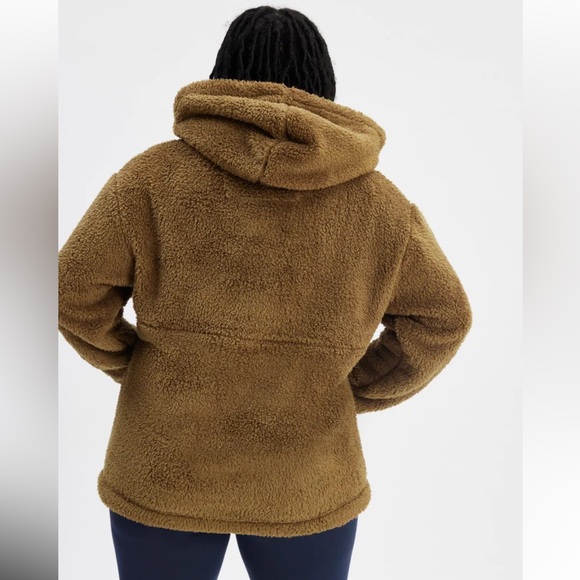 GIRLFRIEND COLLECTIVE Dark Olive Recycled Half-Zip
Fleece SIZE Large NWT $128 - Picture 3 of 6
